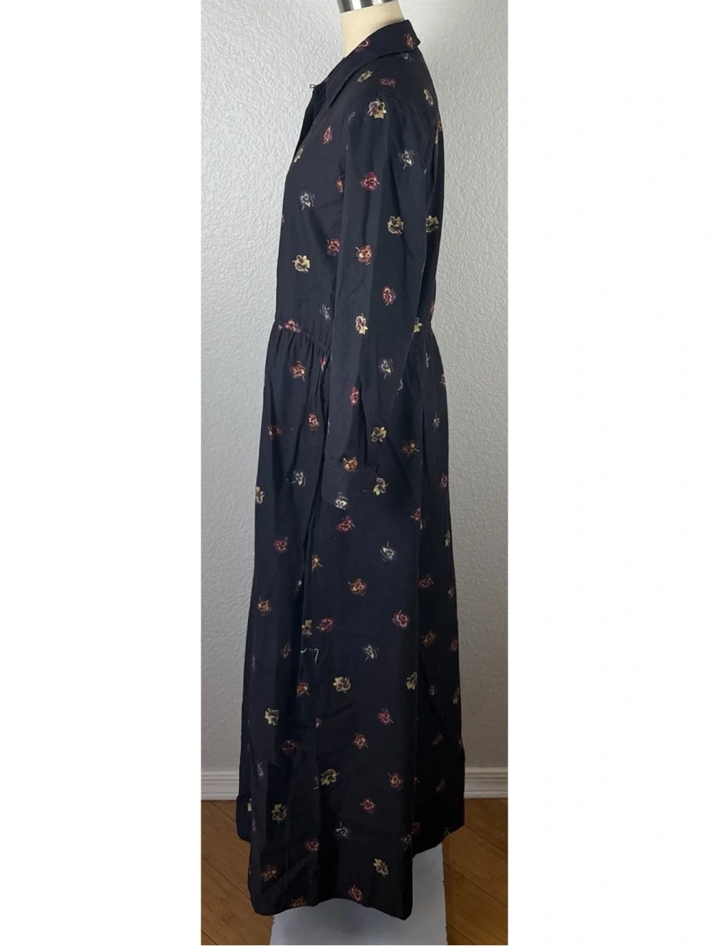 J Crew Vintage 90s Womens Longsleeve Maxi Shirt Dress Black Floral Modest size 8